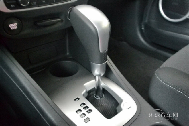 2013款 2.0L 舒適版