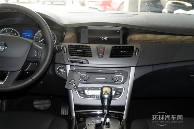 2013款 改款 2.0L 豪華版