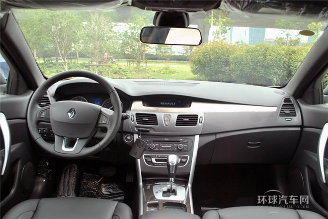 2013款 改款 2.0L 時(shí)尚版