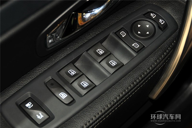 2013款 改款 2.5L 豪華版