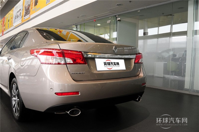 2013款 改款 2.5L 豪華版