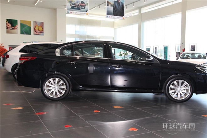 2013款 改款 2.5L 旗艦版