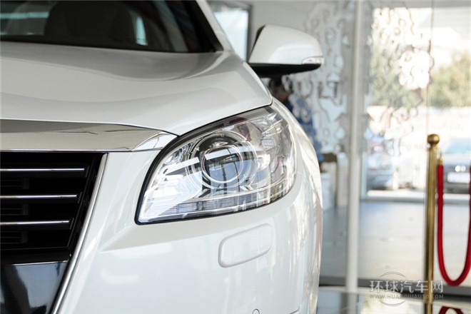 2013款 2.5L Nappa旗艦版