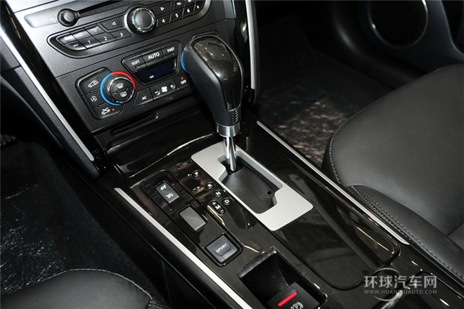 2013款 2.5L 豪華版