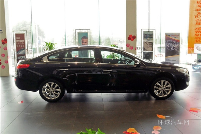 2013款 2.5L 豪華版