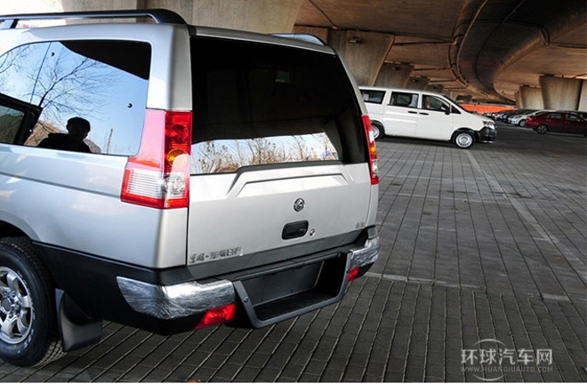 2010款 2.4L汽油兩驅(qū)豪華型ZG24