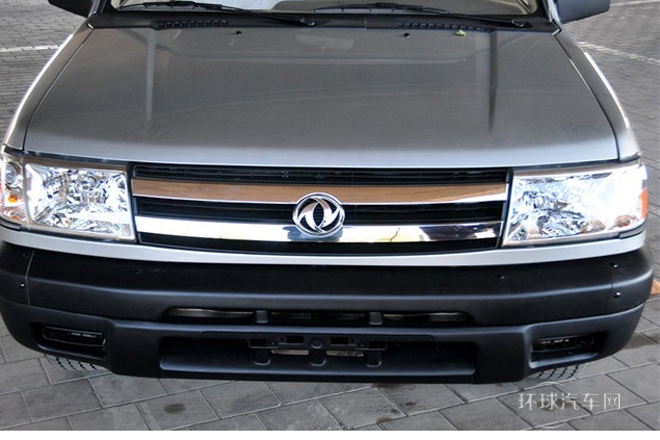 2010款 2.4L汽油兩驅(qū)豪華型ZG24