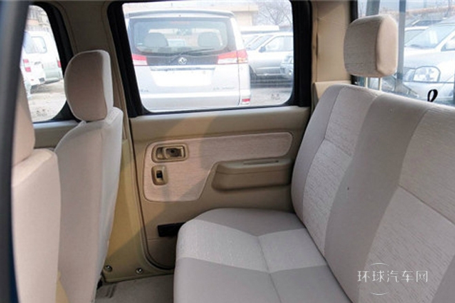 2010款 2.4L汽油兩驅(qū)標(biāo)準(zhǔn)型ZG24