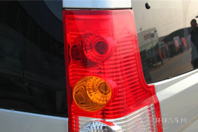 2010款 2.4L汽油兩驅標準型ZG24