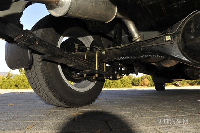 2014款1.3L手動標(biāo)準(zhǔn)型