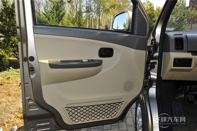 2014款1.3L手動標準型