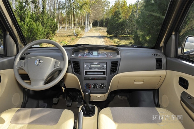 2014款1.3L手動標準型