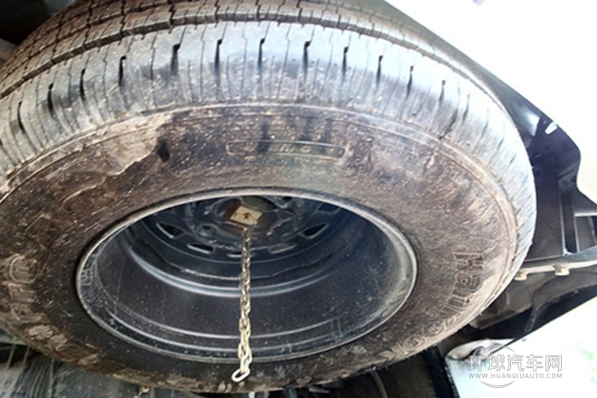 2013款2.4L手動兩驅行政版