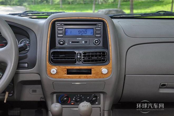 2013款2.4L手動兩驅行政版