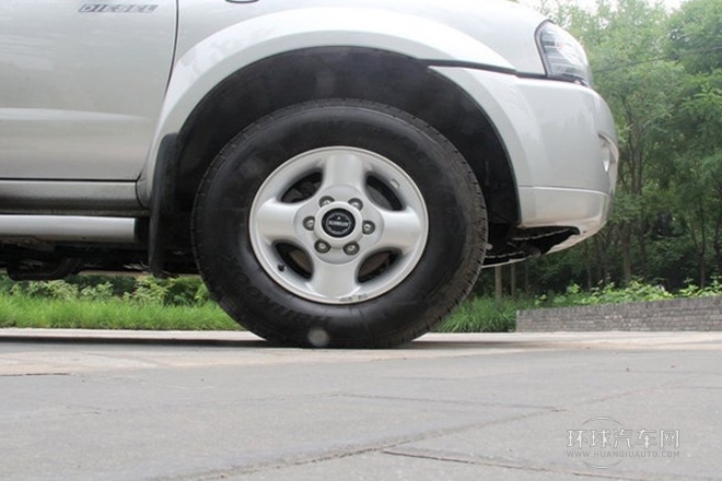 2013款2.5L手動兩驅豪華版