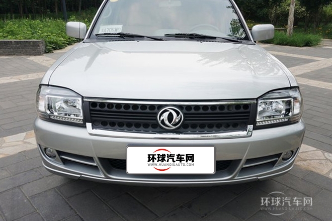 2013款2.5L手動(dòng)兩驅(qū)豪華版