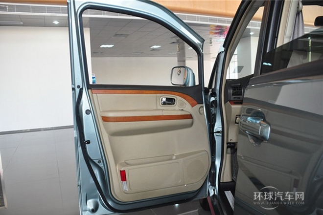 2009款2.5L自動旗艦版