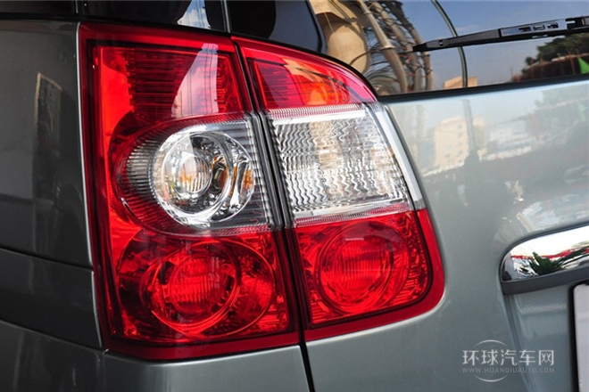 2009款2.5L自動旗艦版