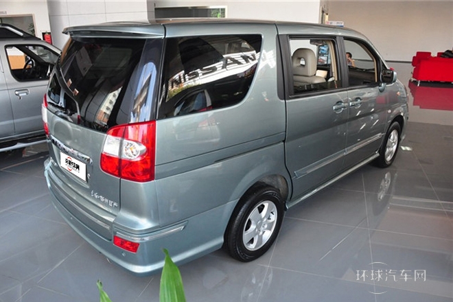 2009款2.5L自動旗艦版