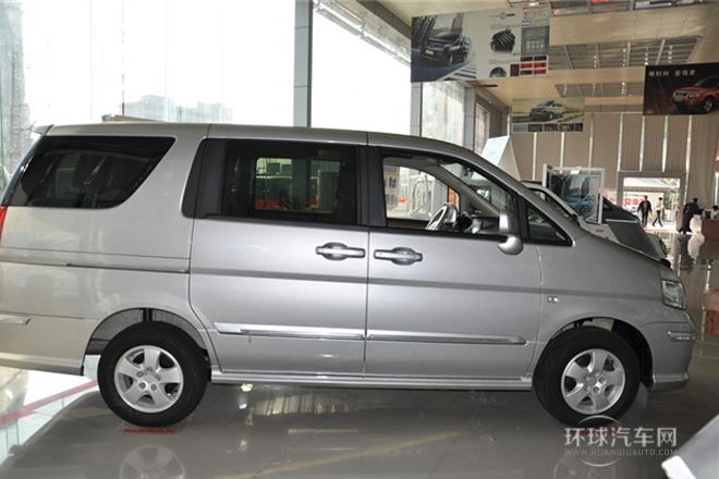 2009款2.5L自動豪華版