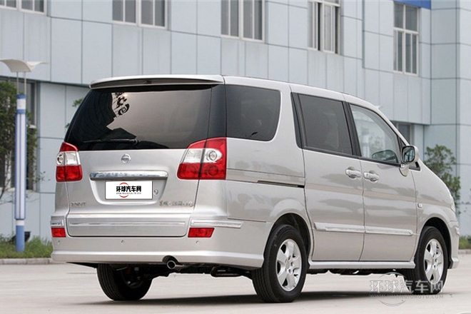 2009款2.0L手動豪華型