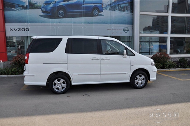 2009款2.0L手動標準型