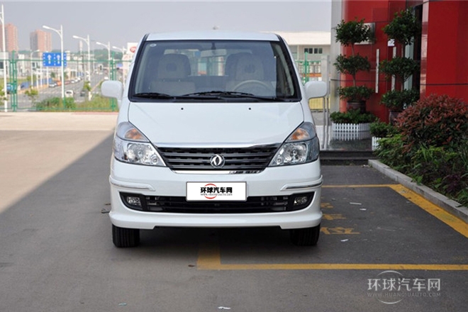 2009款2.0L手動標(biāo)準(zhǔn)型