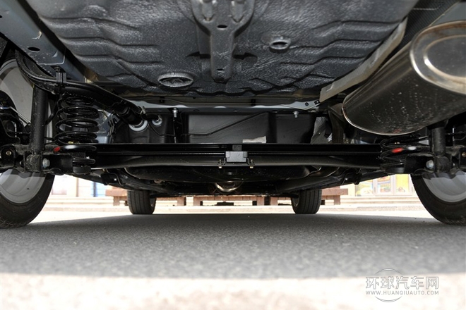 2013款 三廂 1.5L 自動樂天版