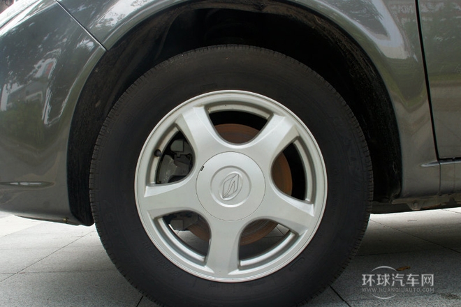 2011款 精質(zhì)版 1.6L 手動(dòng)7