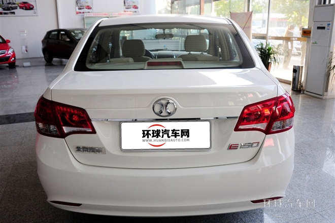 2013款 三廂 1.5L 自動樂天版