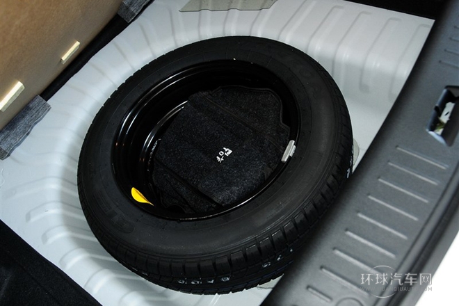 2013款 三廂 1.5L 手動樂尚版