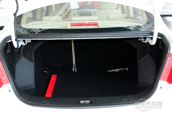 2013款 三廂 1.5L 手動樂尚版