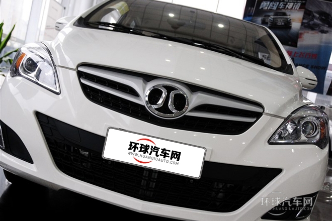 2013款 三廂 1.5L 手動(dòng)樂尚版