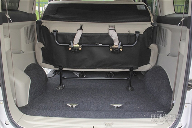 2014款 1.6L 手動豪華型7座 國V