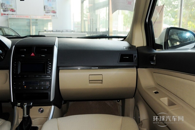 2013款 三廂 1.5L 自動樂享版