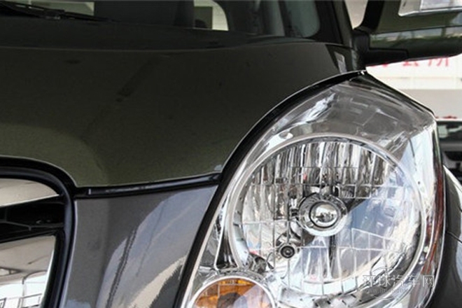 2013款 1.5L 手動導(dǎo)航版