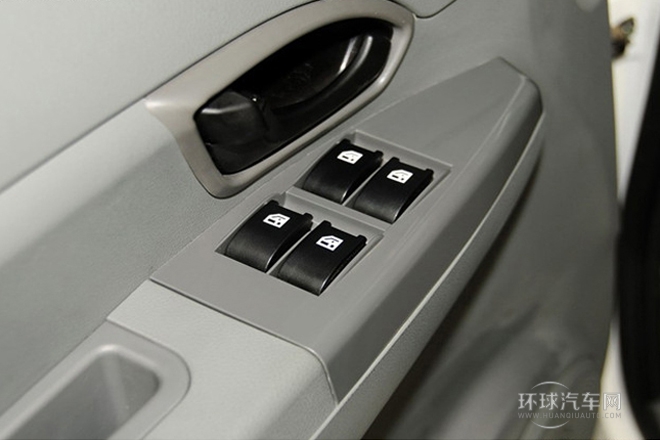 2014款 1.6L 手動舒適型7座 國V