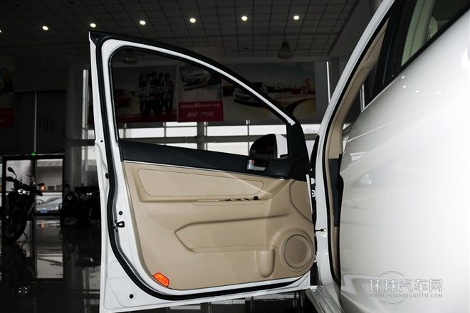 2013款 三廂 1.3L 手動(dòng)樂活版