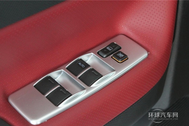 2012款 1.5L 手動都市版