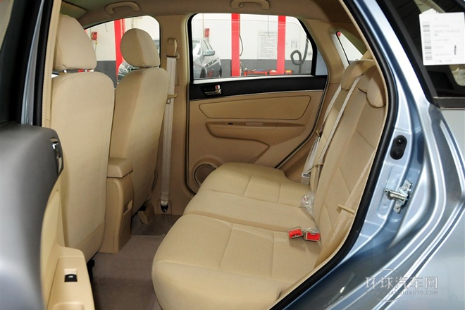 2013款 三廂 1.3L 手動特惠版