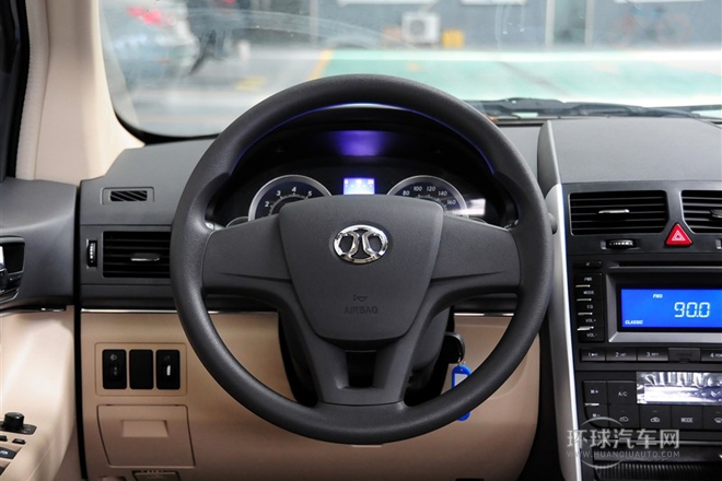 2013款 三廂 1.3L 手動(dòng)特惠版