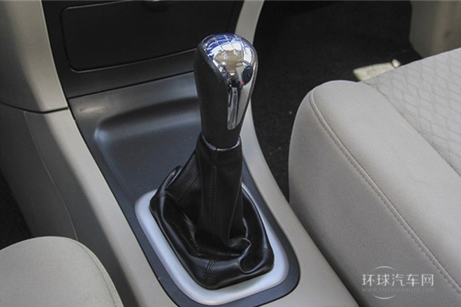 2014款 1.6L 手動豪華型7座 國IV