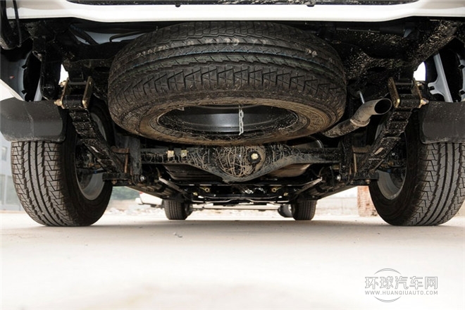 2013款 2.0T歐洲版 兩驅(qū)精英型 6MT小雙排