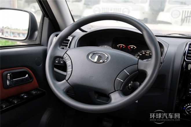 2013款 2.0T歐洲版 兩驅(qū)精英型 6MT小雙排