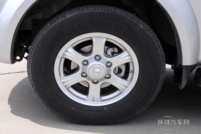 2013款 2.0T歐洲版 兩驅(qū)精英型 6MT大雙排