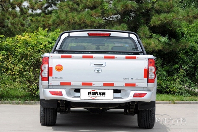 2013款 2.0T歐洲版 兩驅(qū)精英型 6MT大雙排