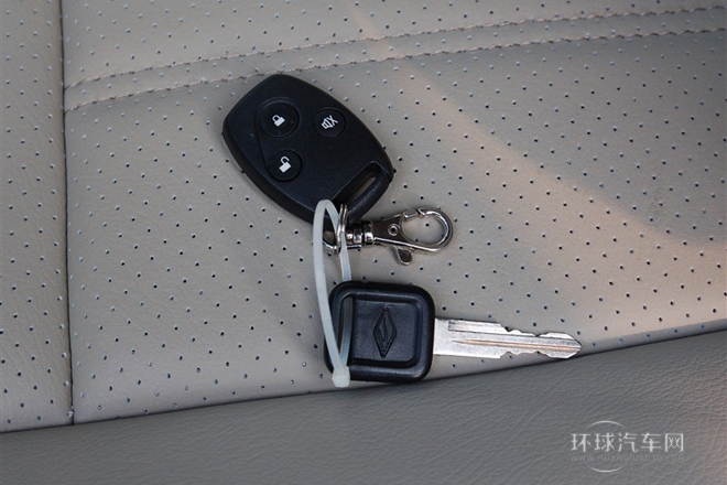 2011款 2.8T 兩驅超值柴油