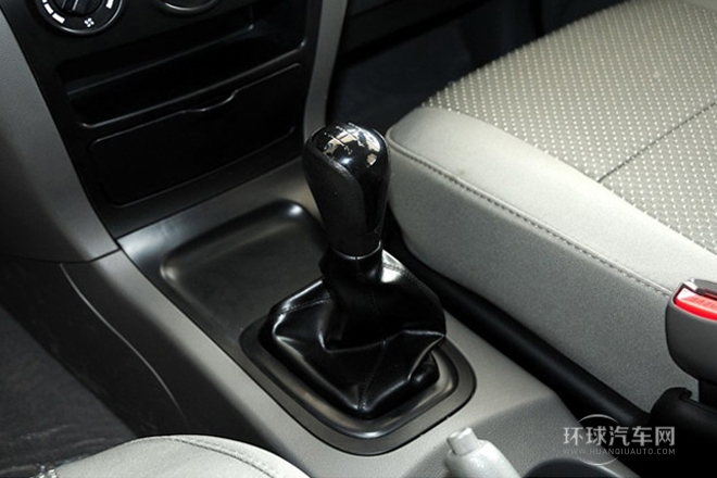 2014款 1.5L 手動標準型7座 國V