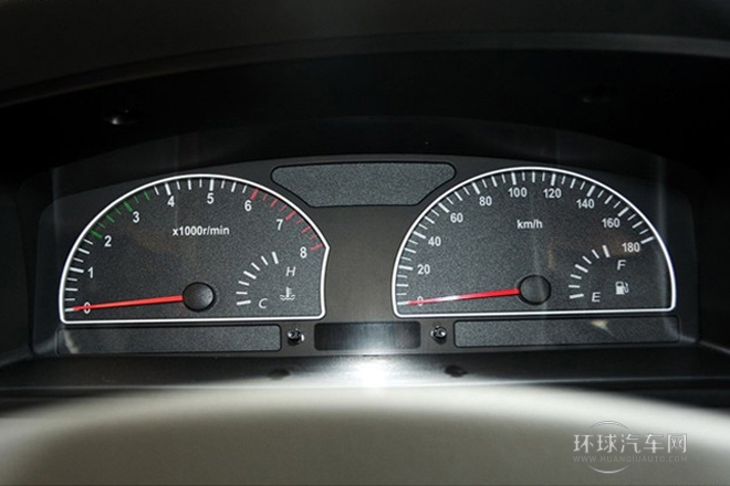 2014款 1.5L 手動標準型7座 國V