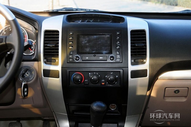 2009款 2.2L豪華型短軸版